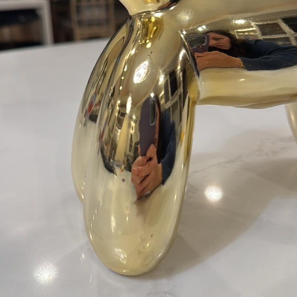 Gold balloon dog piggy bank decor - Picture 5 of 8
